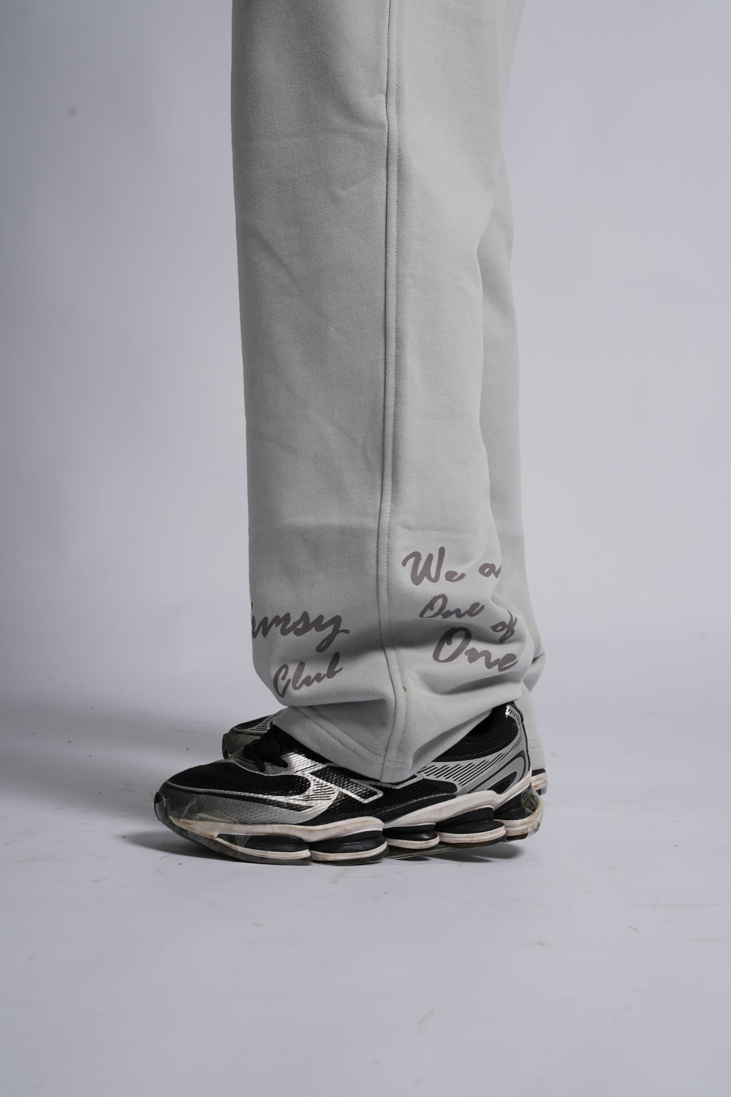 jogger controversy club